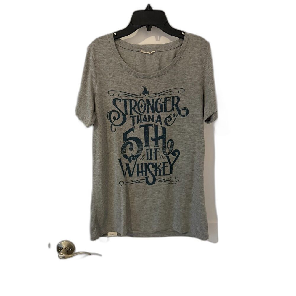 Cute Graphic Tee – Size L
